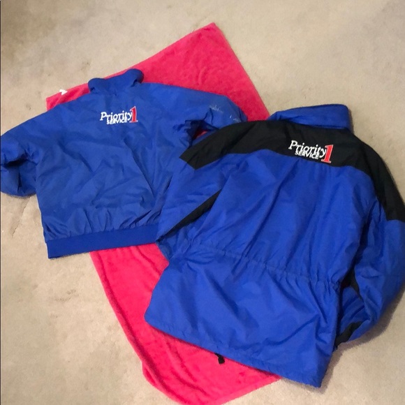 COPY - BMW coat - Picture 16 of 17